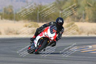 media/Jan-14-2024-SoCal Trackdays (Sun) [[2e55ec21a6]]/Turn 6 (125pm)/